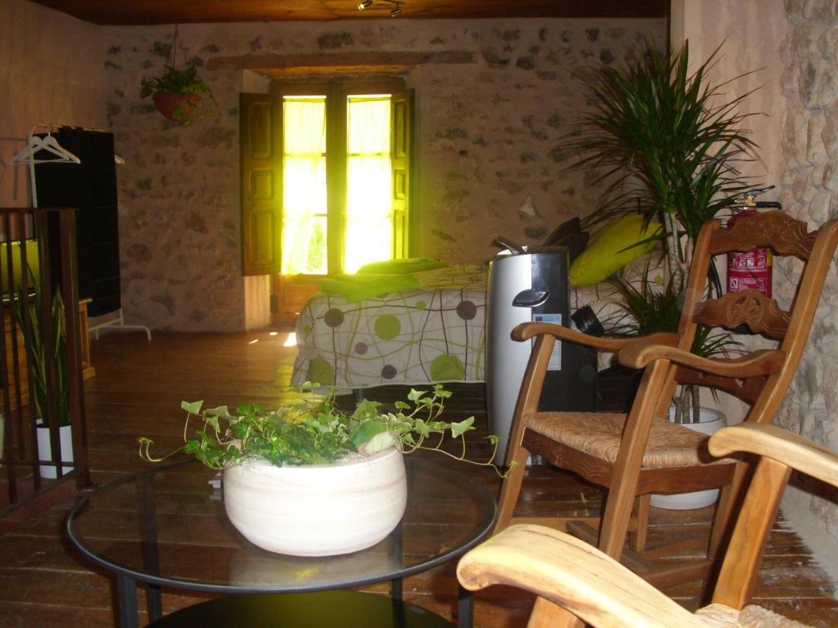 Casa Rural Con Jacuzzi Taberna Del Tio Pedro Cabanas de Polendos Esterno foto